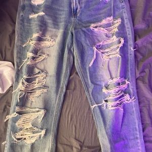 American Eagle mom jeans